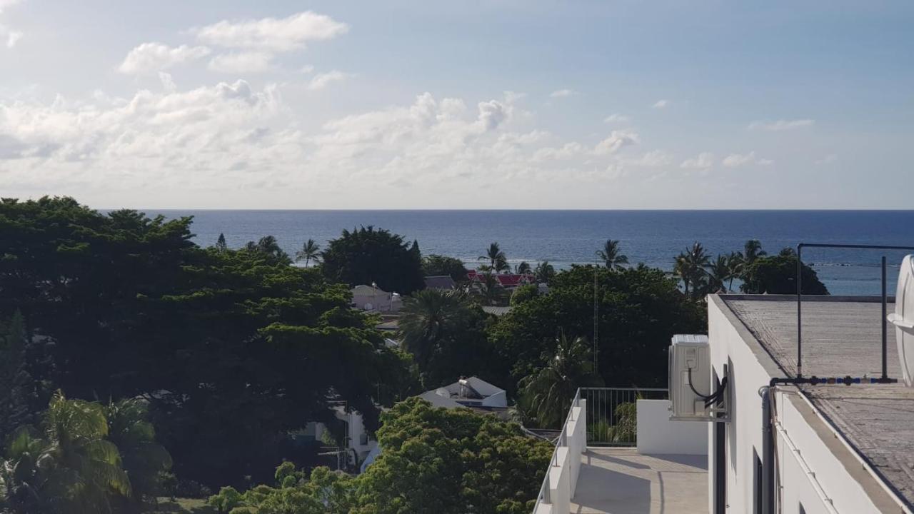 Modernes Apartment & Pool Mit Mega Aussicht Flic en Flac ภายนอก รูปภาพ